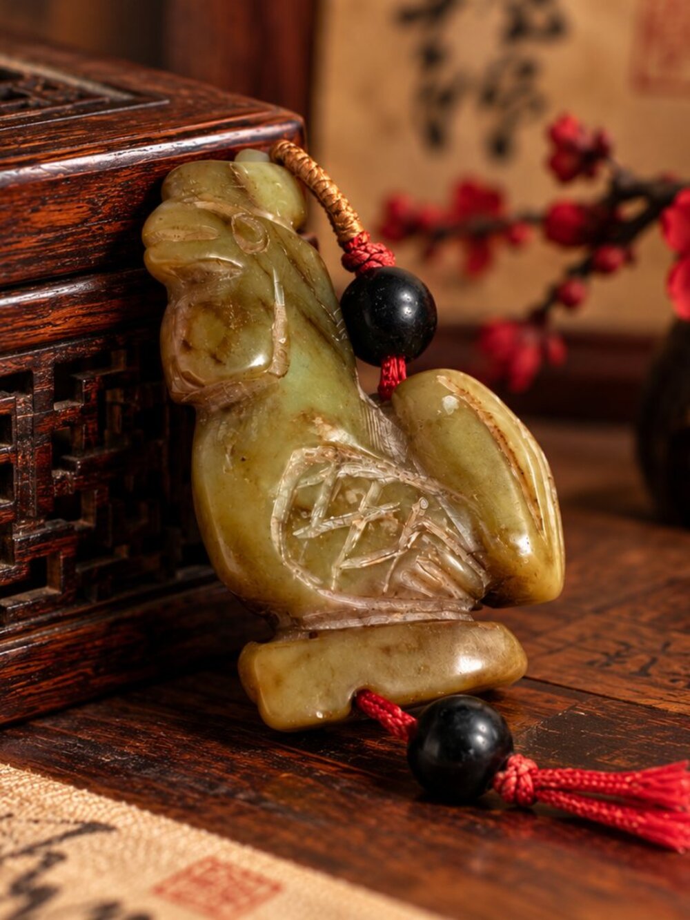 Vintage Chinese Carved Green Stone Bird Rooster Pendant Amulet